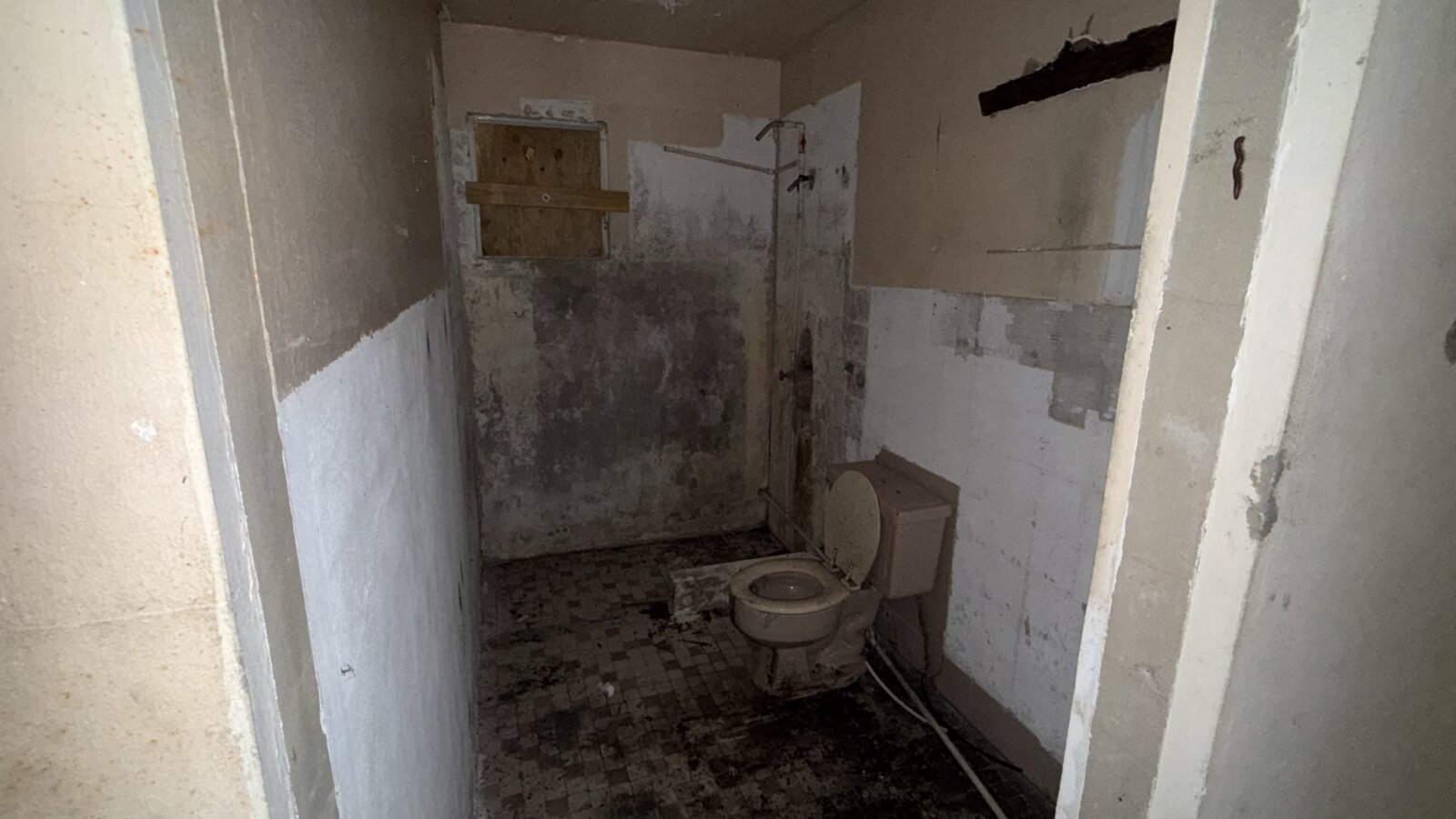 BAÑO (1)