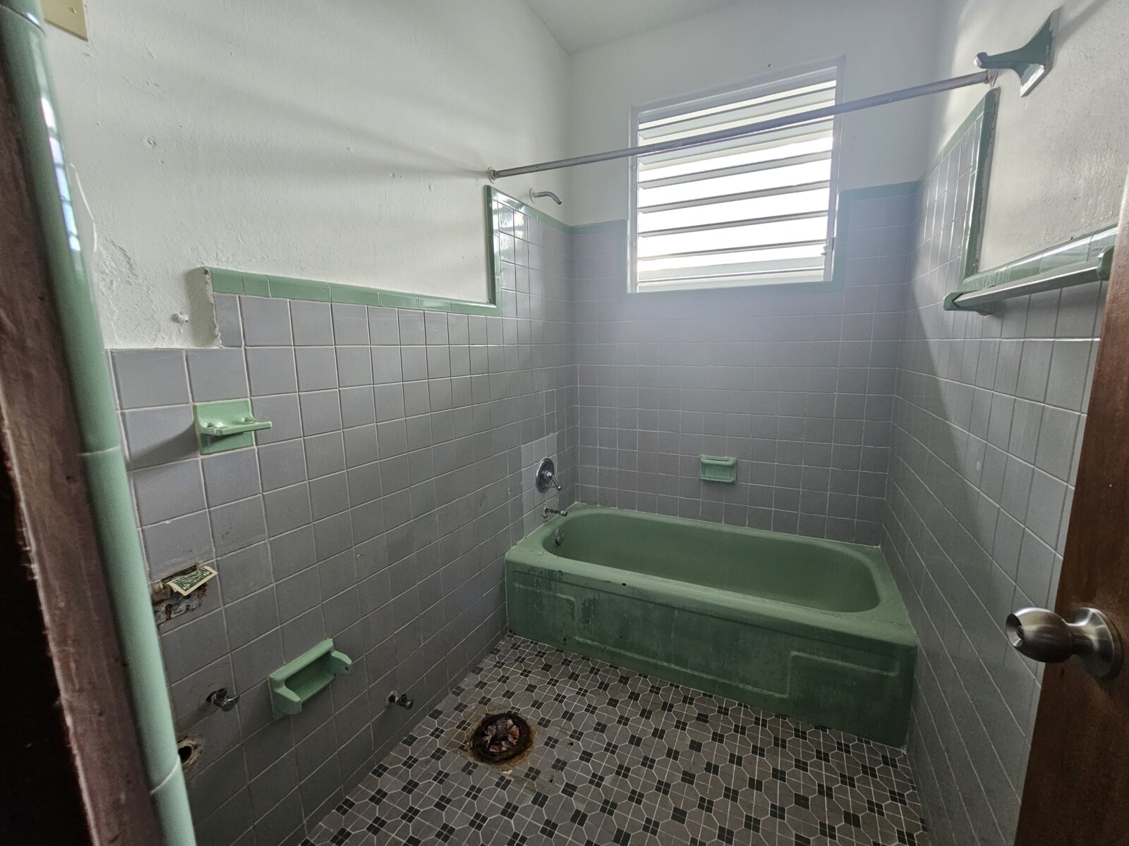 BAÑO (2)