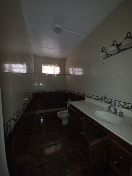 BAÑO (2)