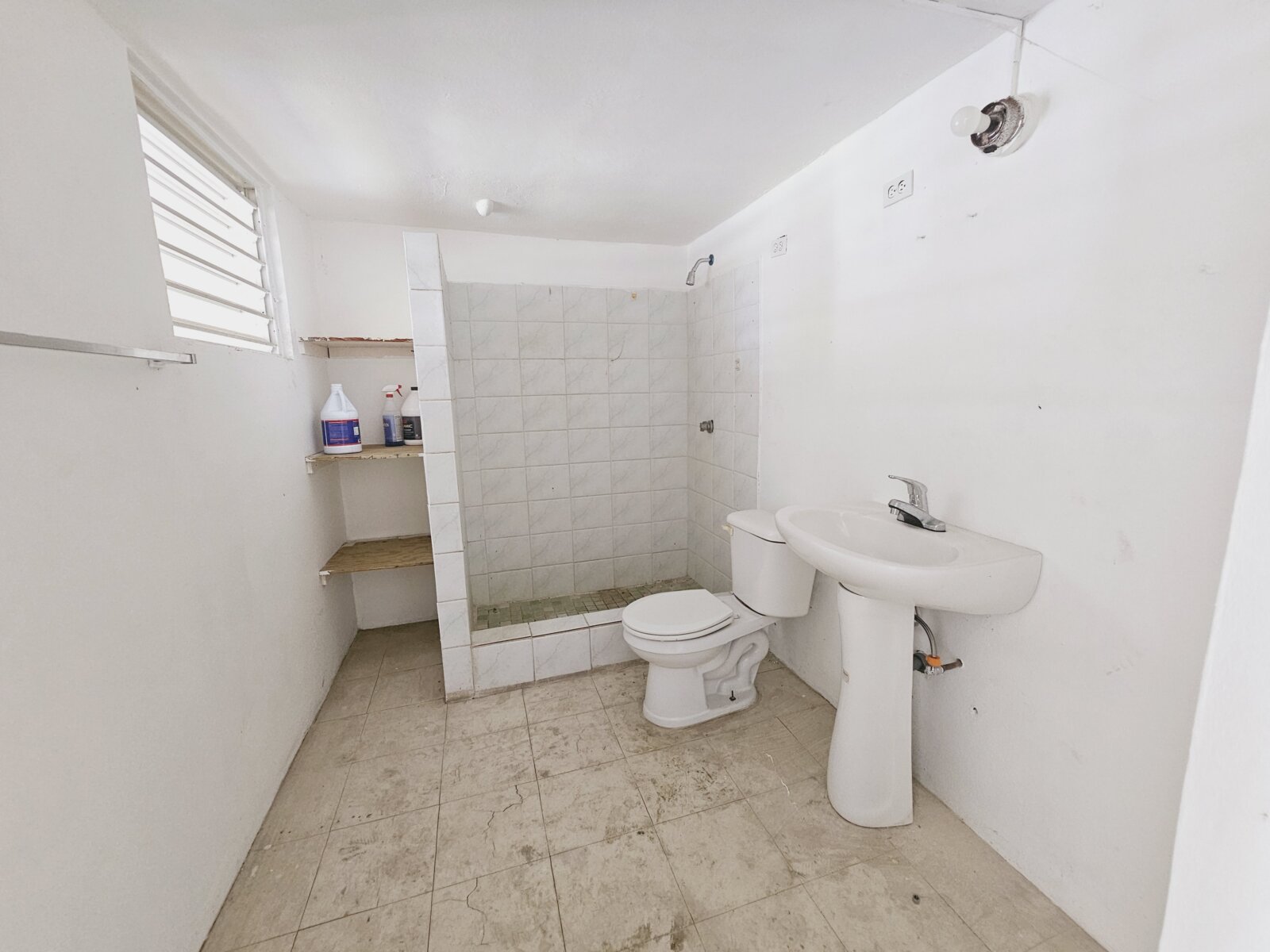 BAÑO (2)