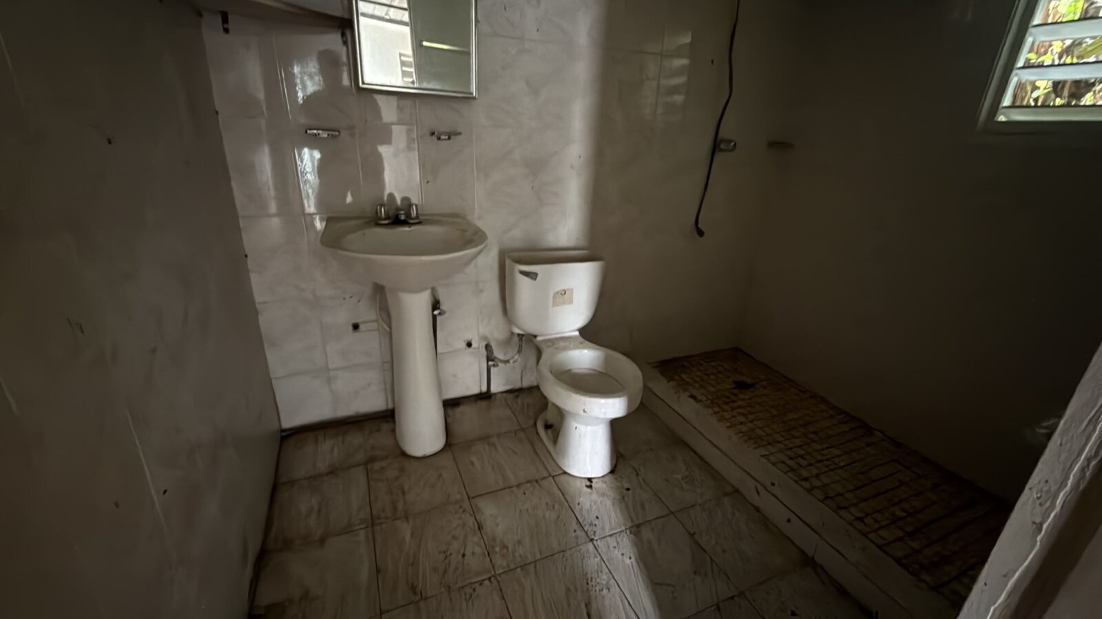 BAÑO (3)