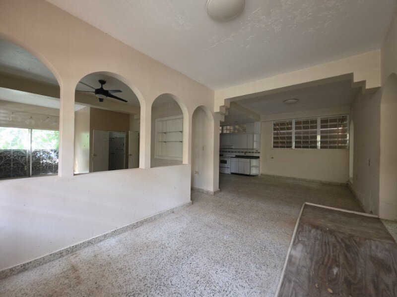 SALA (2)