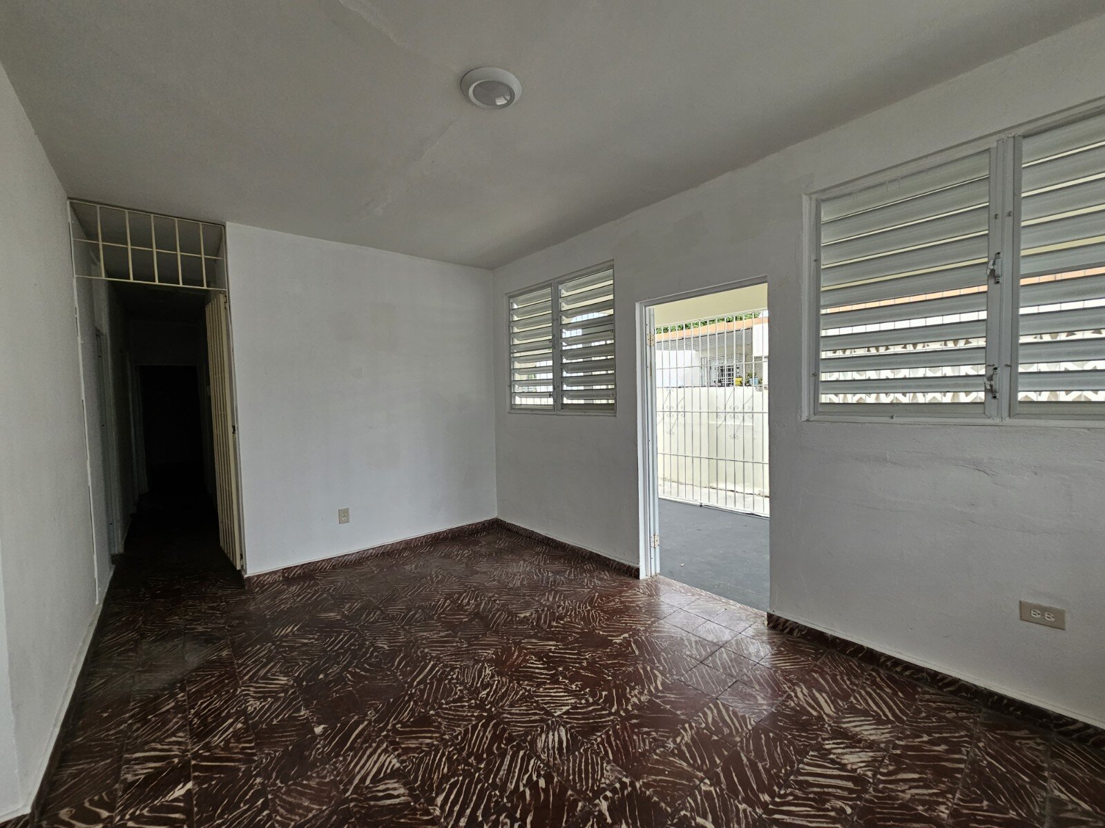 SALA