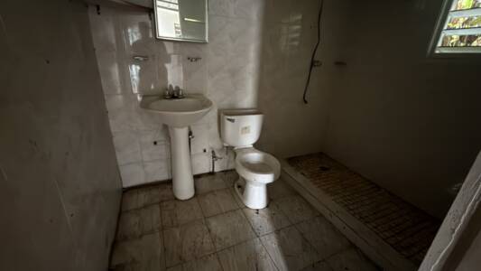 BAÑO (3)