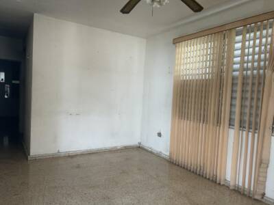 SALA (1)